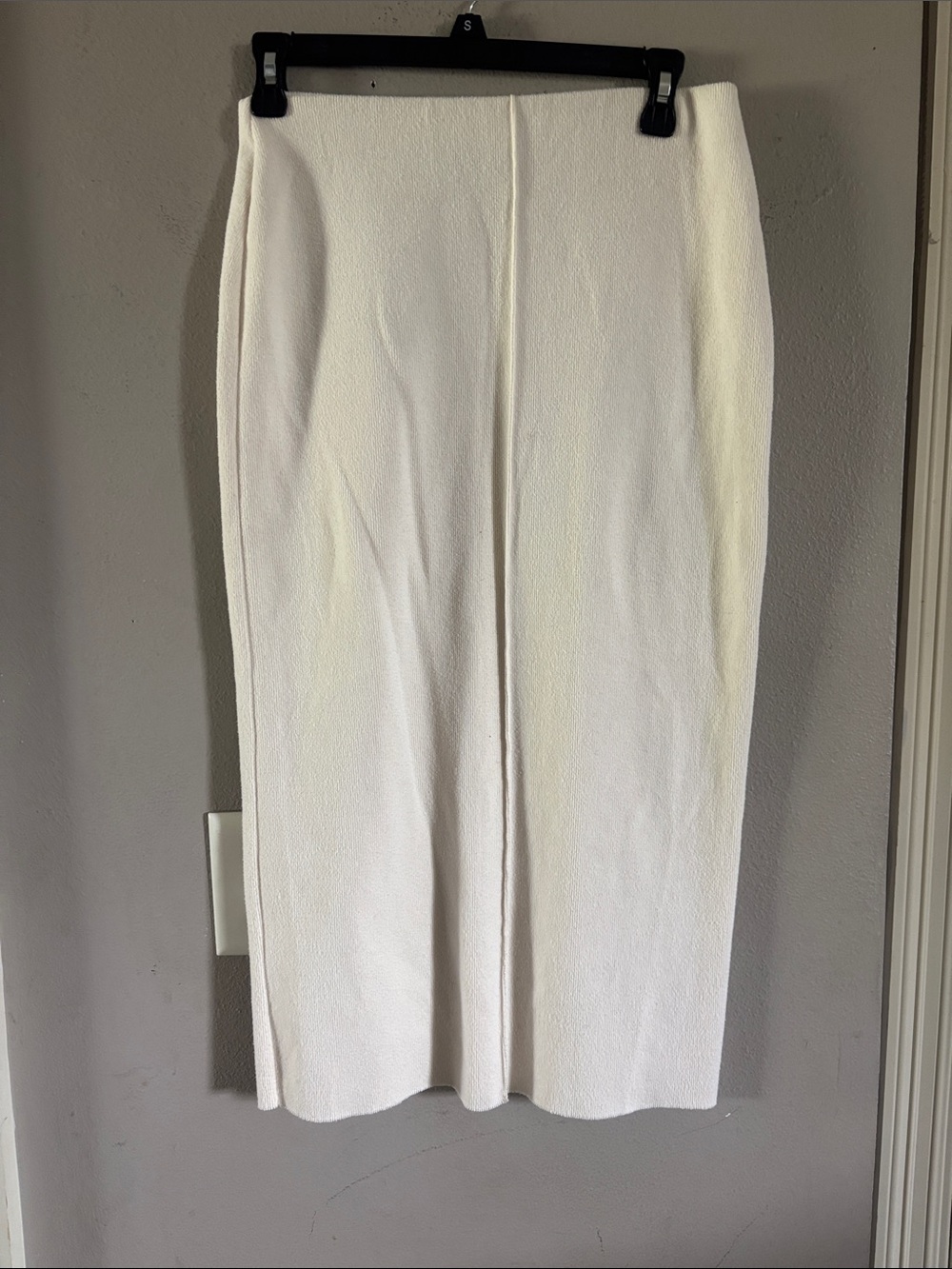 Zara Cream Straight Midi Pencil Skirt